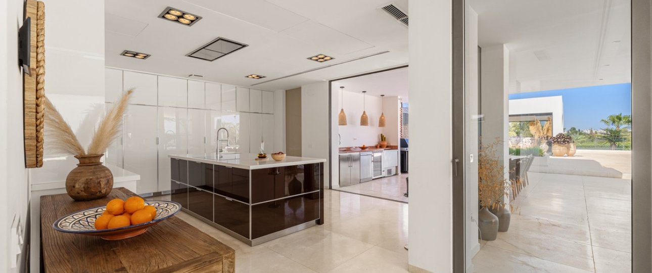 Wiederverkauf - Villa - Marbella - Nueva Andalucía