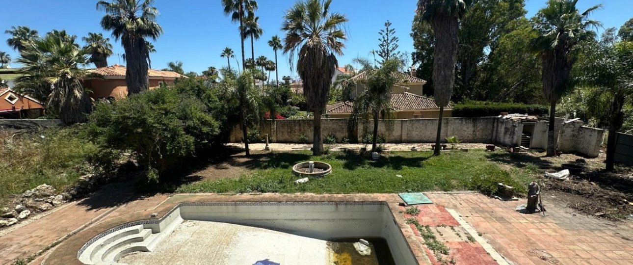 Wiederverkauf - Villa - Marbella - Nueva Andalucía