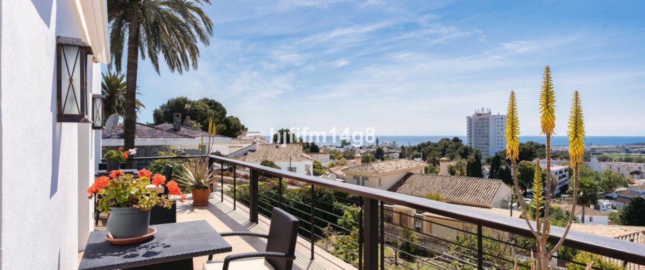Wiederverkauf - Villa - Marbella - Nueva Andalucía