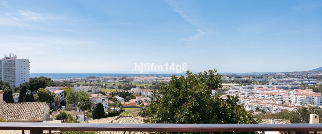 Wiederverkauf - Villa - Marbella - Nueva Andalucía