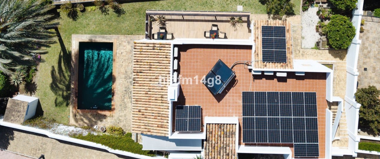 Wiederverkauf - Villa - Marbella - Nueva Andalucía