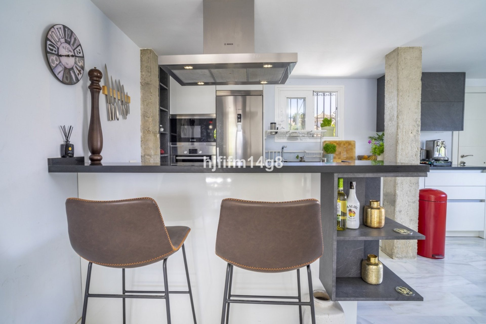 Wiederverkauf - Villa - Marbella - Nueva Andalucía