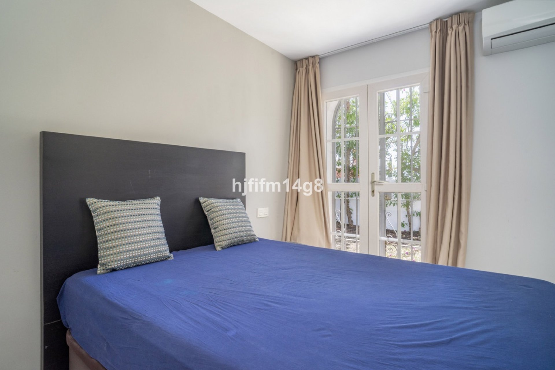 Wiederverkauf - Villa - Marbella - Nueva Andalucía