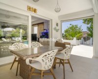 Wiederverkauf - Villa - Marbella - Nueva Andalucía