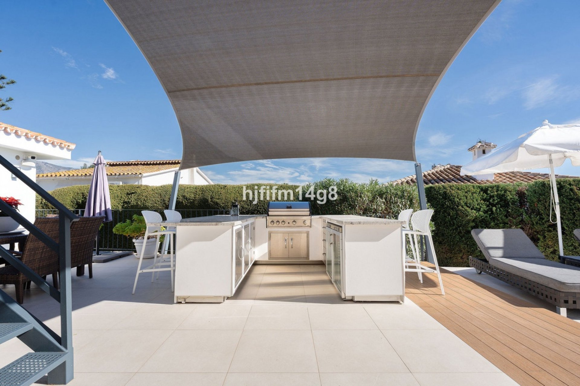 Wiederverkauf - Villa - Marbella - Nueva Andalucía