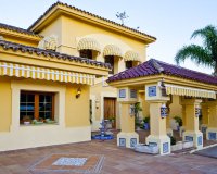 Wiederverkauf - Villa - Marbella - Nueva Andalucía