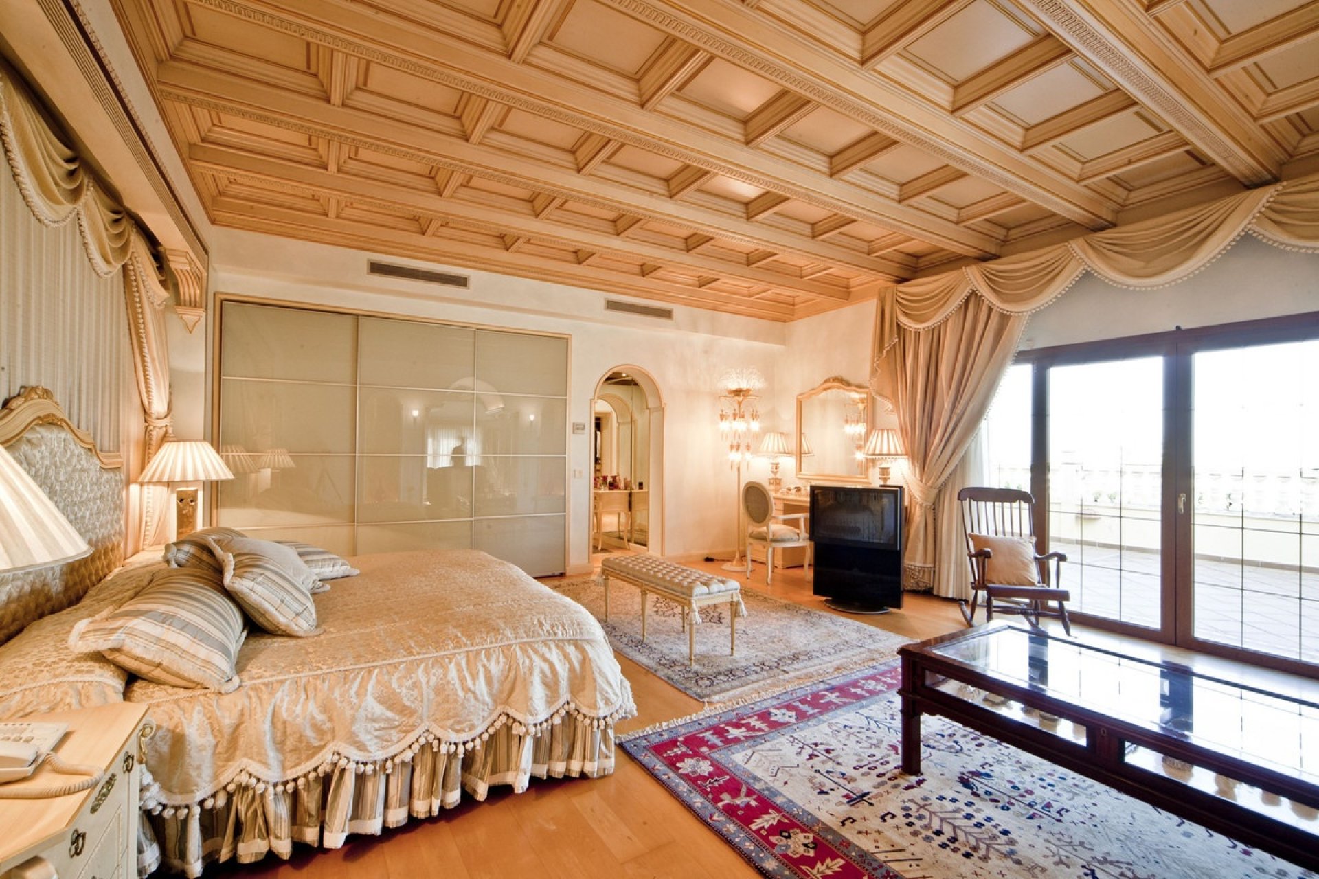 Wiederverkauf - Villa - Marbella - Nueva Andalucía
