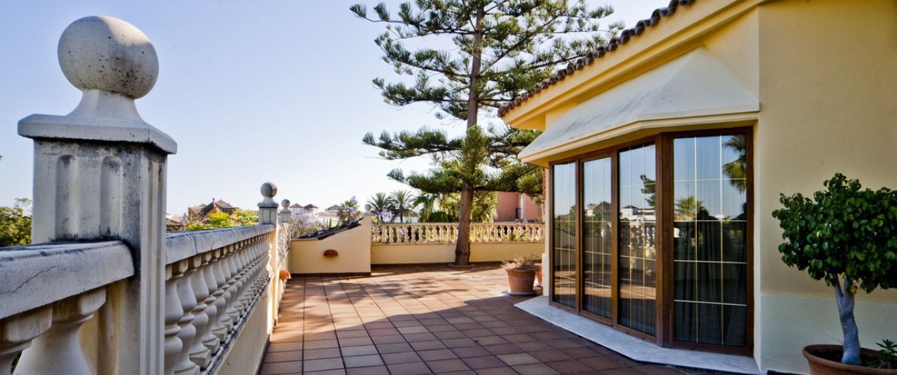 Wiederverkauf - Villa - Marbella - Nueva Andalucía