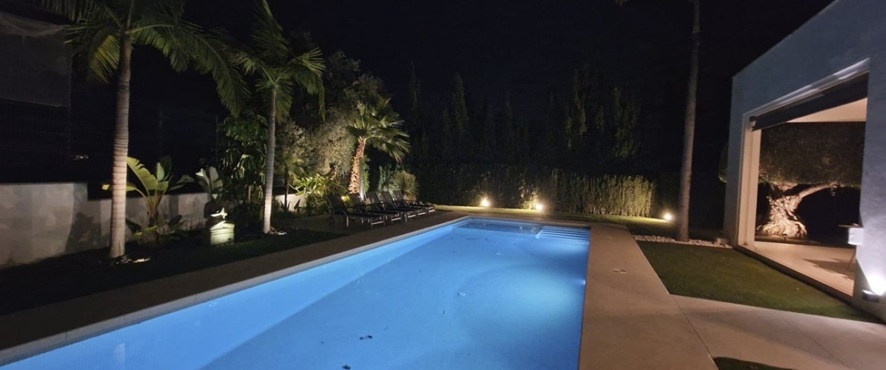 Wiederverkauf - Villa - Marbella - Nueva Andalucía