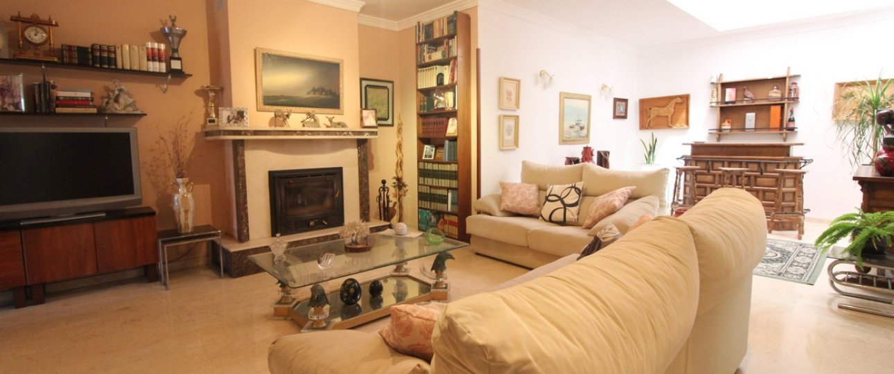 Wiederverkauf - Villa - Marbella - Nueva Andalucía