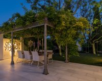 Wiederverkauf - Villa - Marbella - Nueva Andalucía