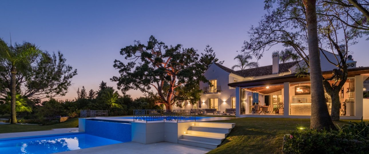 Wiederverkauf - Villa - Marbella - Nueva Andalucía