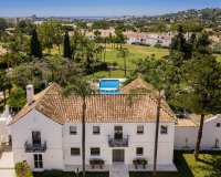 Wiederverkauf - Villa - Marbella - Nueva Andalucía