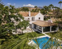 Wiederverkauf - Villa - Marbella - Nueva Andalucía