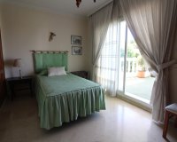 Wiederverkauf - Villa - Marbella - Nueva Andalucía