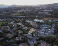 Wiederverkauf - Villa - Marbella - Nueva Andalucía