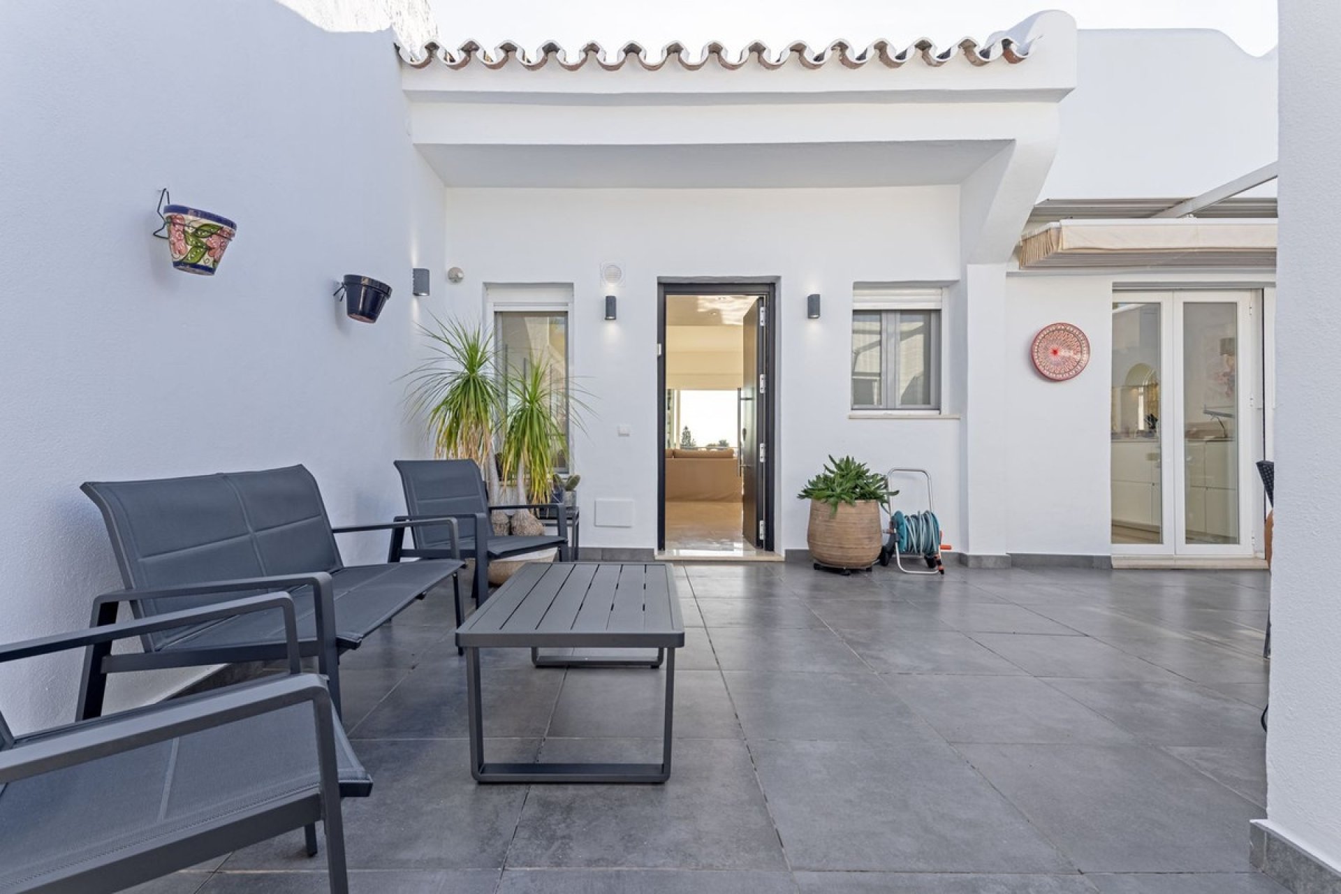 Wiederverkauf - Villa - Marbella - Nueva Andalucía