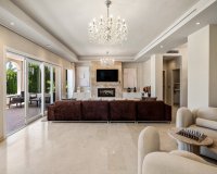 Wiederverkauf - Villa - Marbella - Nueva Andalucía