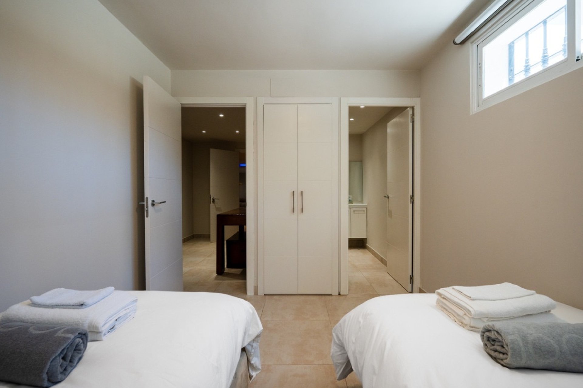Wiederverkauf - Villa - Marbella - Nueva Andalucía