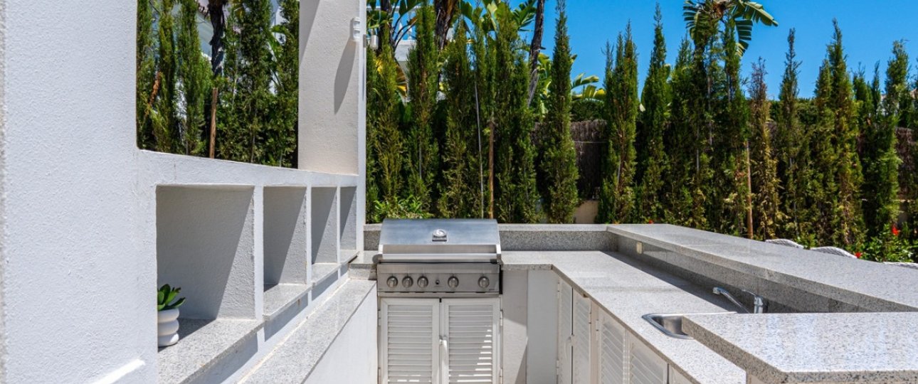 Wiederverkauf - Villa - Marbella - Nueva Andalucía