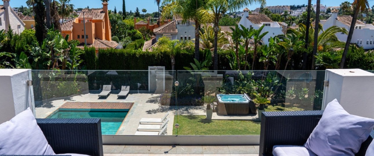 Wiederverkauf - Villa - Marbella - Nueva Andalucía