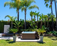 Wiederverkauf - Villa - Marbella - Nueva Andalucía