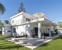 Wiederverkauf - Villa - Marbella - Nueva Andalucía