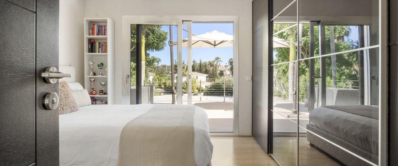 Wiederverkauf - Villa - Marbella - Nueva Andalucía