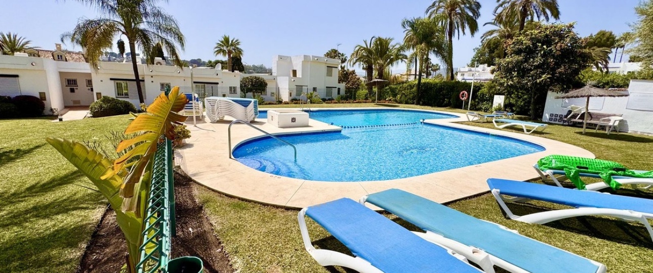 Wiederverkauf - Villa - Marbella - Nueva Andalucía