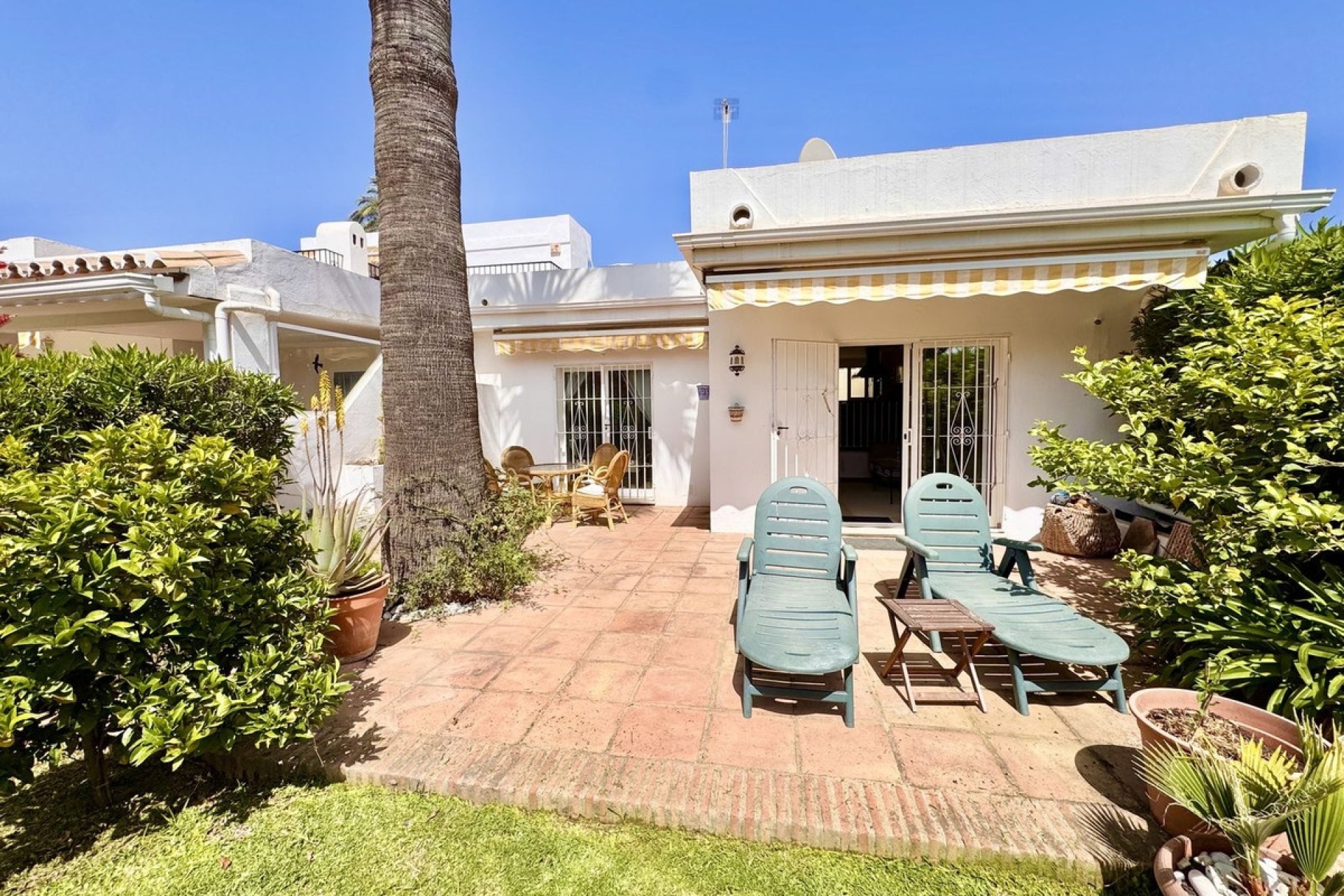 Wiederverkauf - Villa - Marbella - Nueva Andalucía