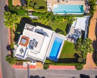 Wiederverkauf - Villa - Marbella - Nueva Andalucía