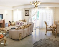 Wiederverkauf - Villa - Marbella - Nueva Andalucía