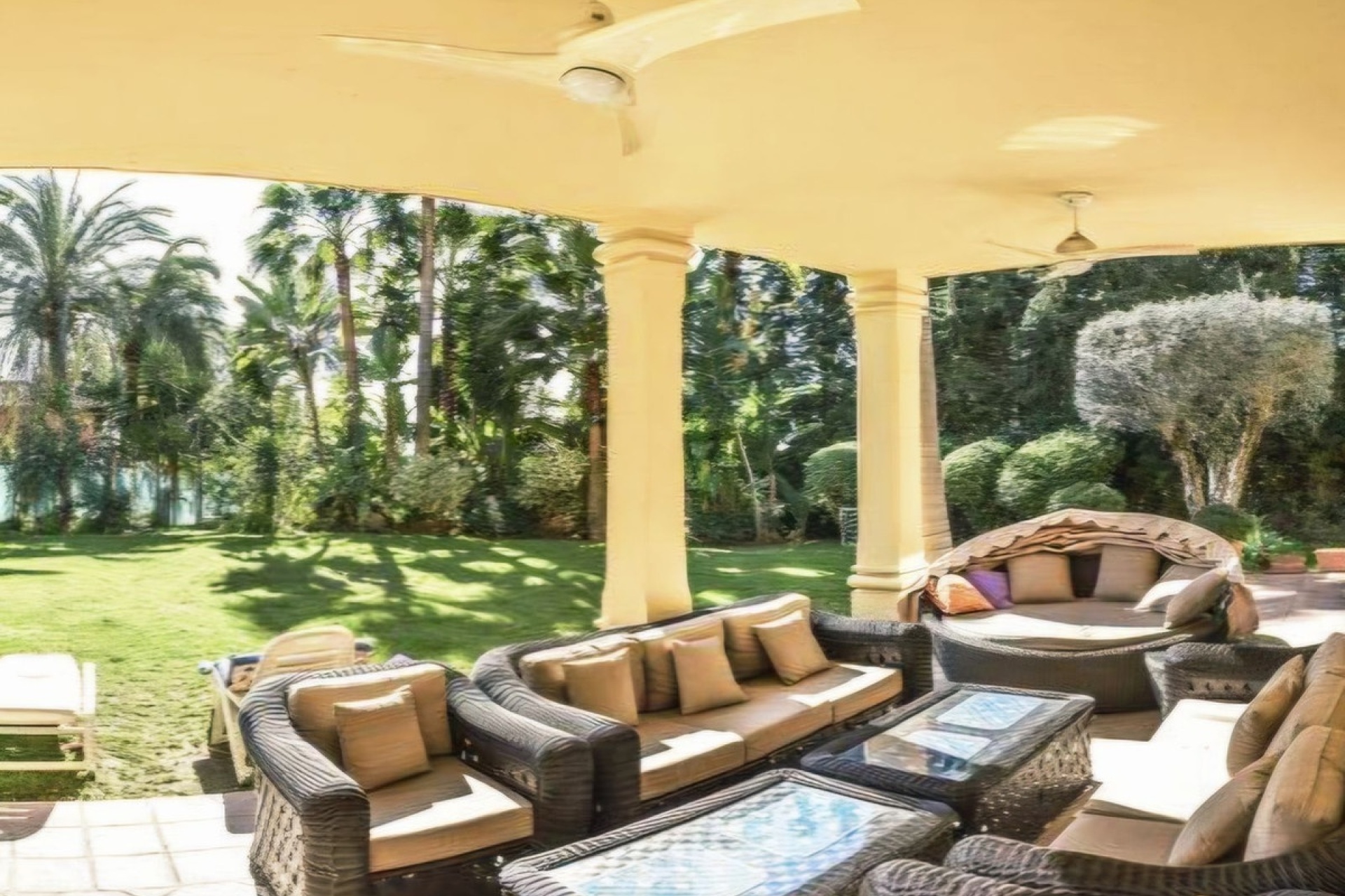 Wiederverkauf - Villa - Marbella - Nueva Andalucía
