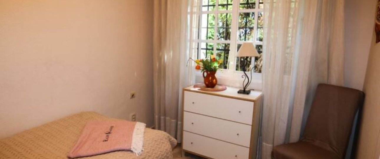 Wiederverkauf - Villa - Marbella - Nueva Andalucía