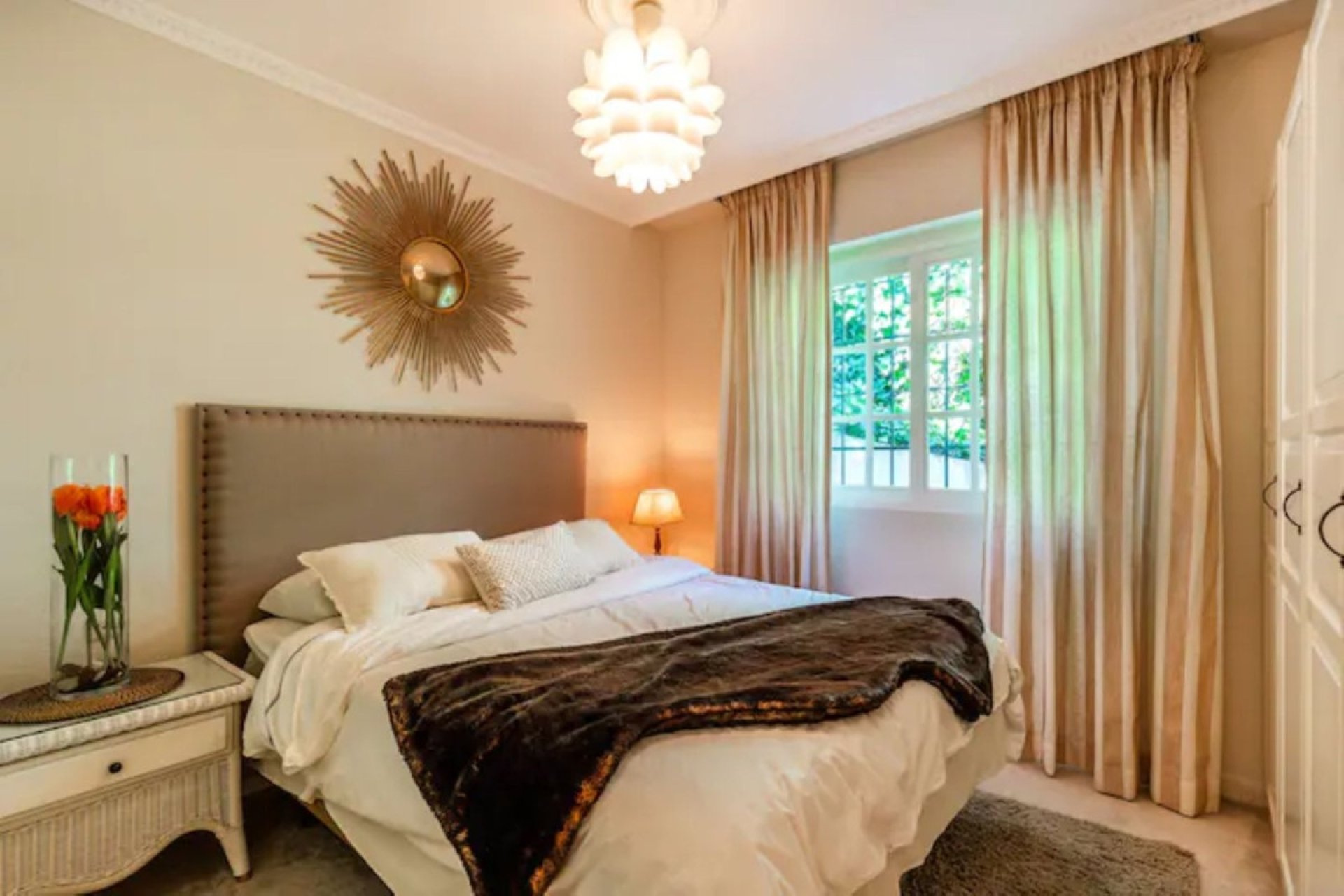 Wiederverkauf - Villa - Marbella - Nueva Andalucía