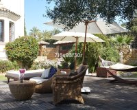Wiederverkauf - Villa - Marbella - Nueva Andalucía