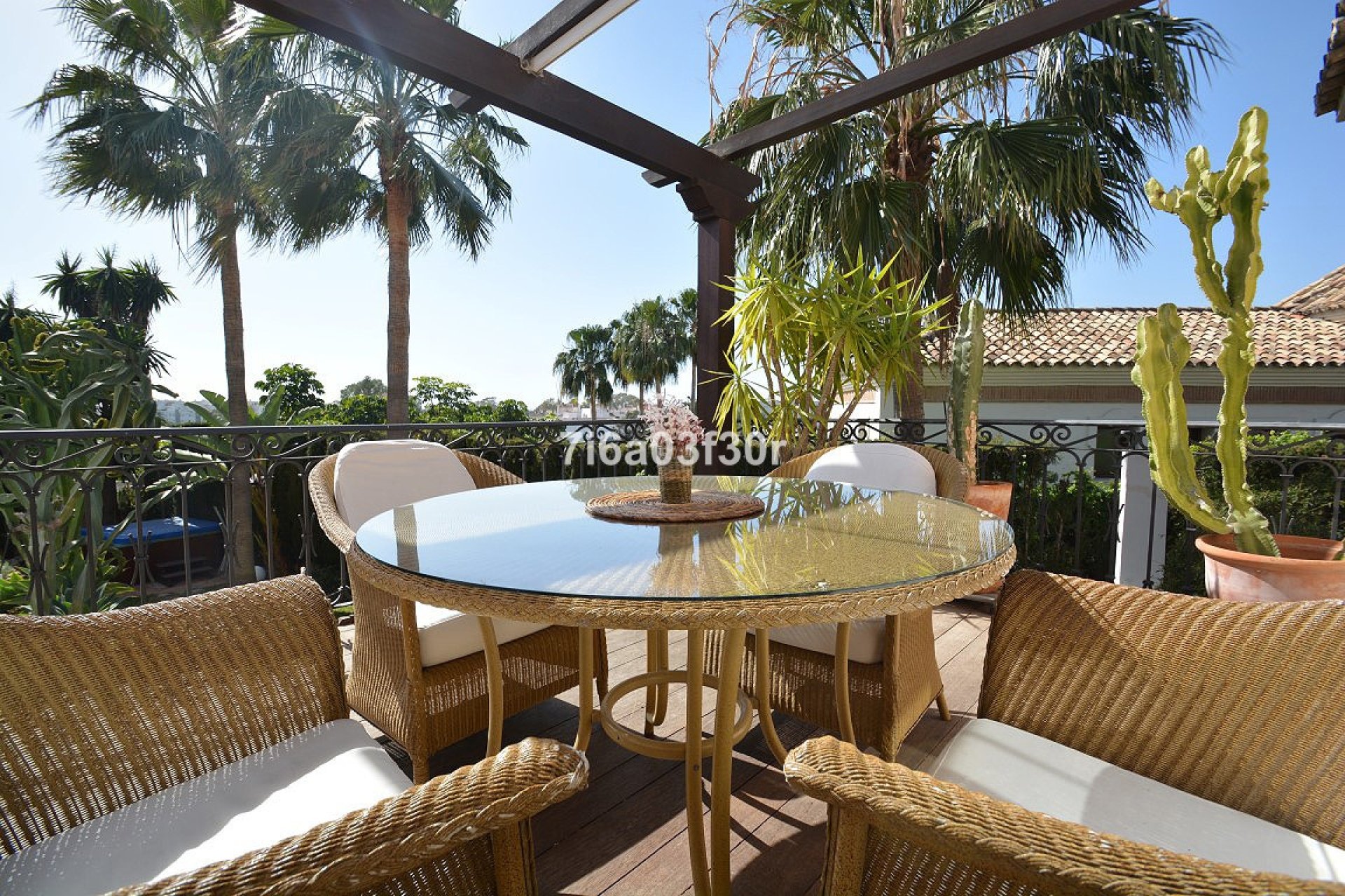 Wiederverkauf - Villa - Marbella - Nueva Andalucía