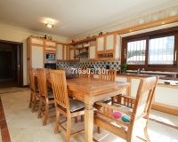 Wiederverkauf - Villa - Marbella - Nueva Andalucía