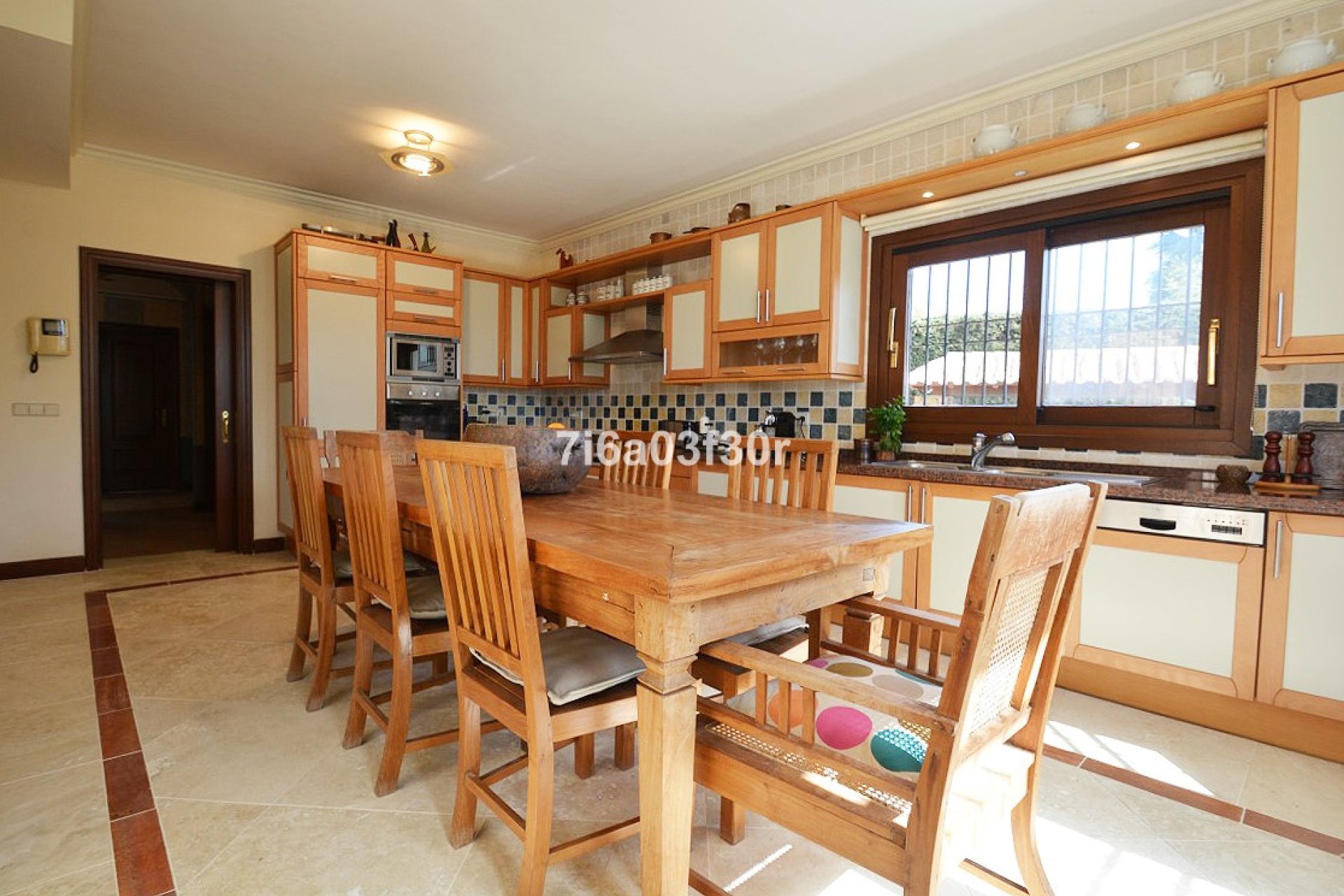 Wiederverkauf - Villa - Marbella - Nueva Andalucía