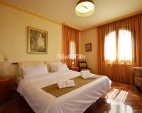 Wiederverkauf - Villa - Marbella - Nueva Andalucía