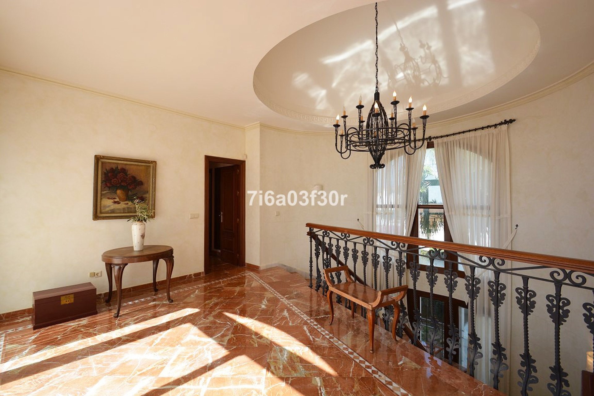 Wiederverkauf - Villa - Marbella - Nueva Andalucía