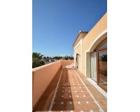 Wiederverkauf - Villa - Marbella - Nueva Andalucía