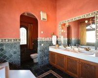 Wiederverkauf - Villa - Marbella - Nueva Andalucía