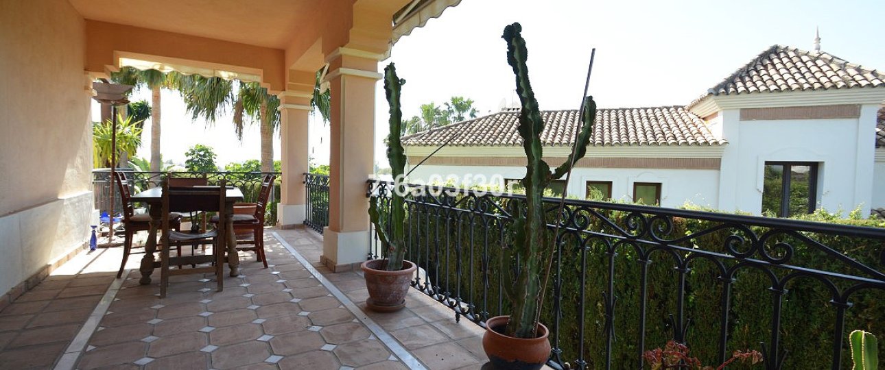 Wiederverkauf - Villa - Marbella - Nueva Andalucía