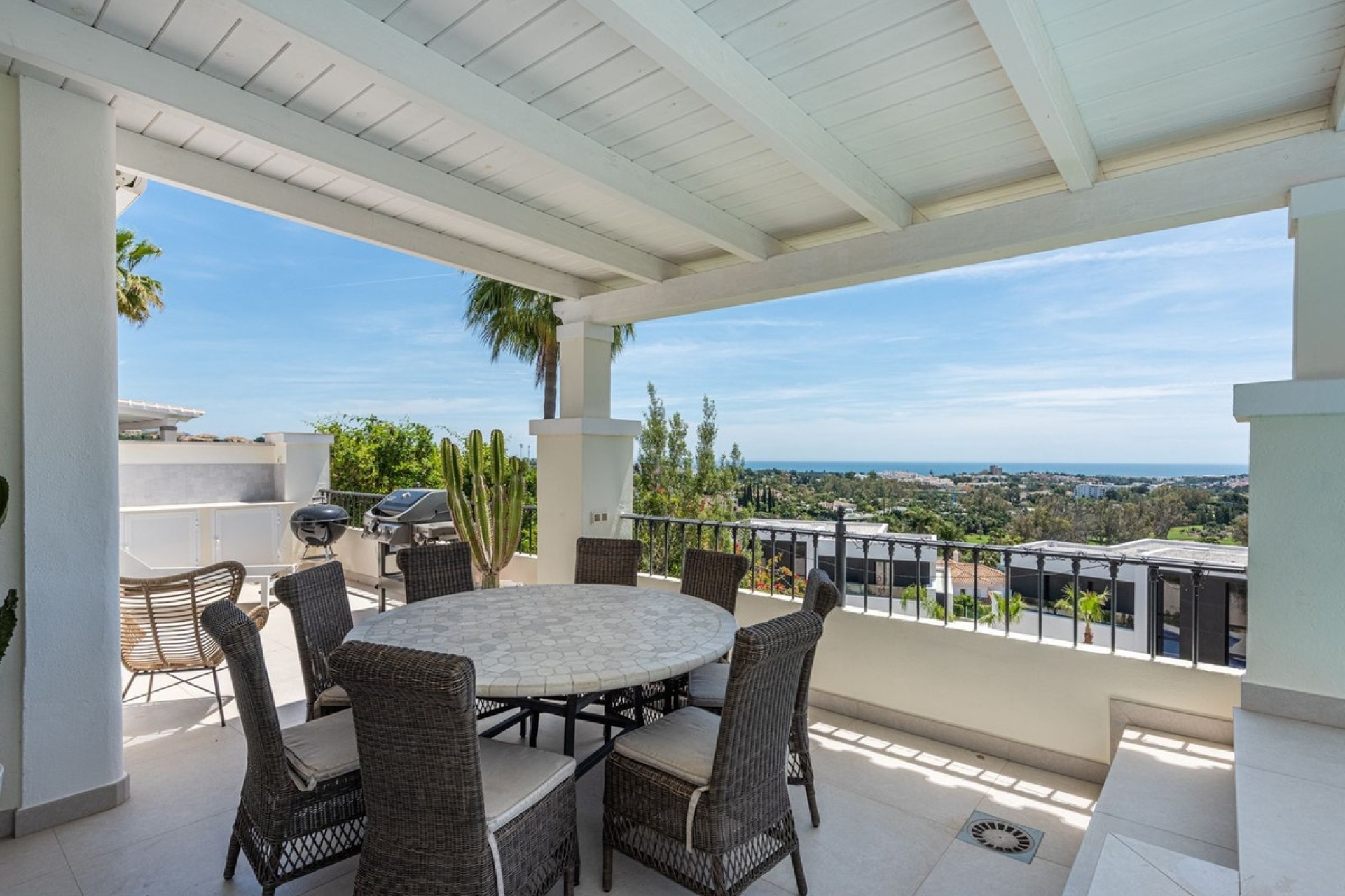 Wiederverkauf - Villa - Marbella - Nueva Andalucía
