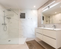 Wiederverkauf - Villa - Marbella - Nueva Andalucía