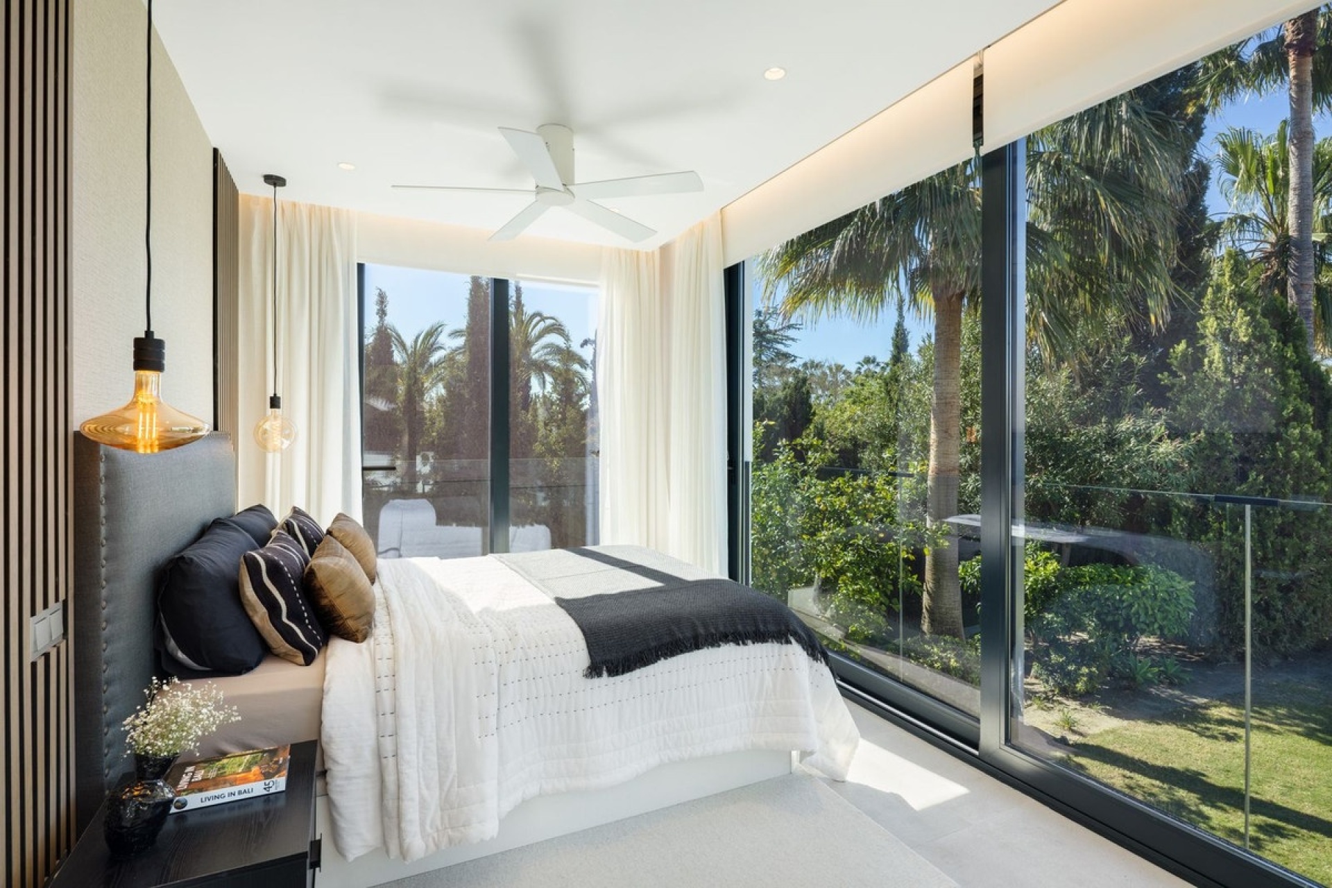 Wiederverkauf - Villa - Marbella - Nueva Andalucía