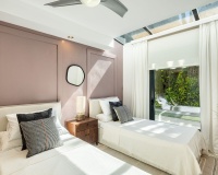 Wiederverkauf - Villa - Marbella - Nueva Andalucía