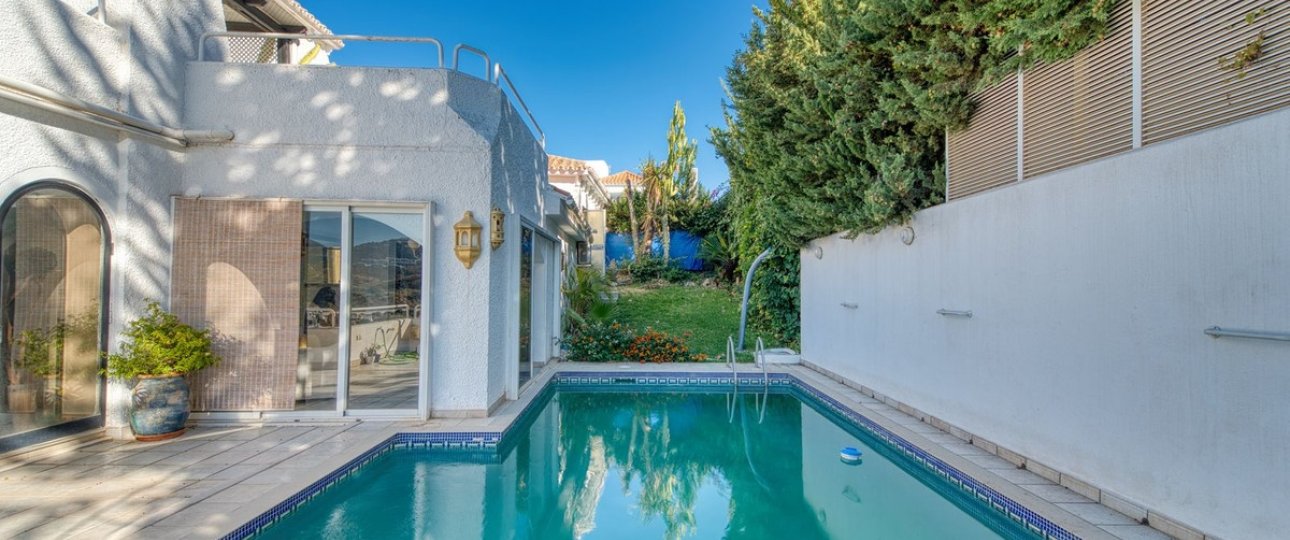 Wiederverkauf - Villa - Marbella - Nueva Andalucía