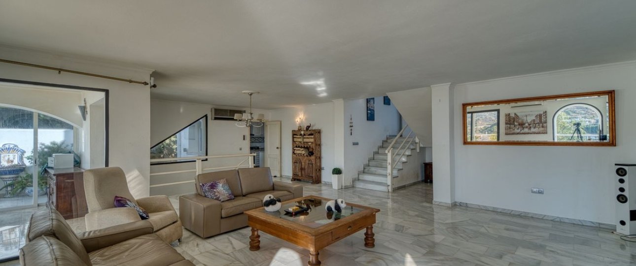 Wiederverkauf - Villa - Marbella - Nueva Andalucía
